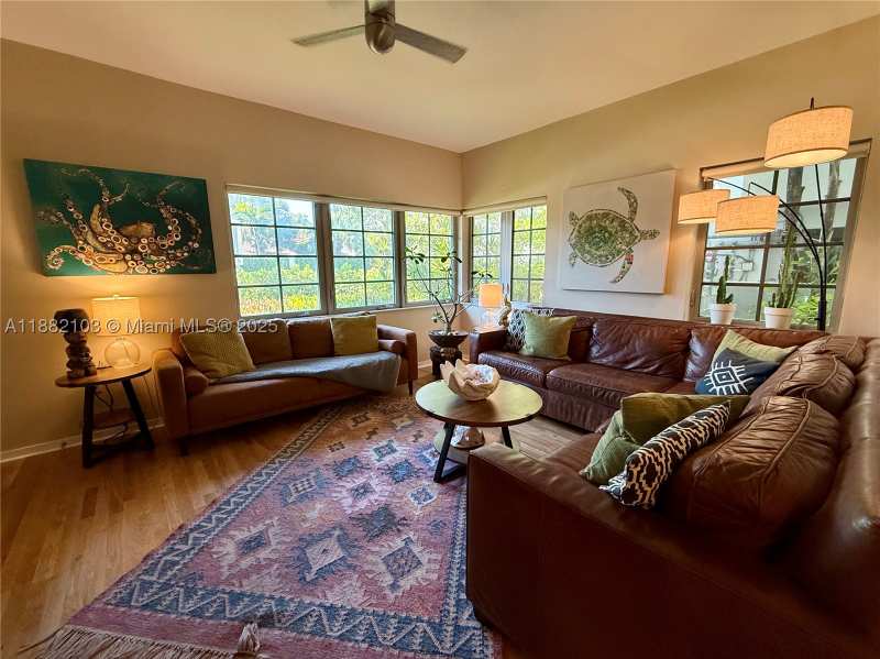 1 bedroom Condominium at 1600 Michigan Ave 1, Michigan Place Condo, Miami Beach — photo 1