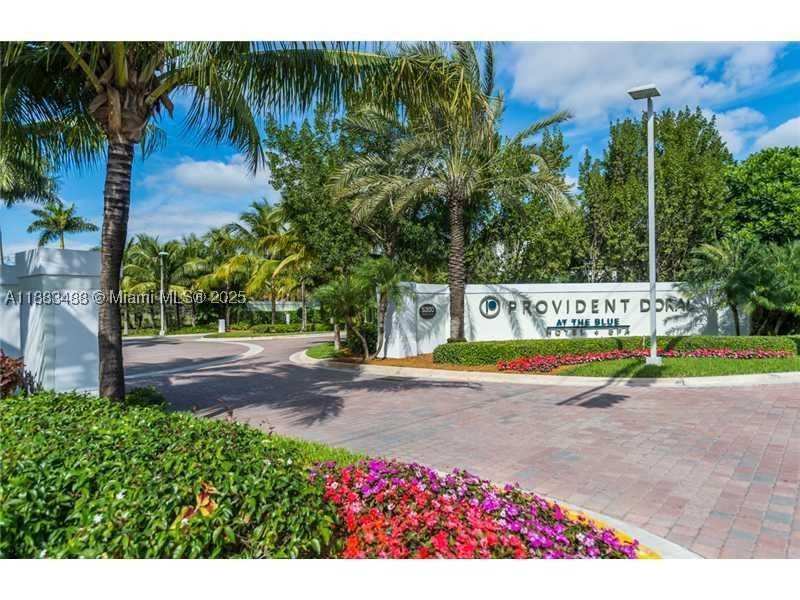 1 bedroom Condominium at 5300 NW 87th Ave 415, The Blue A Resort Hotel C, Doral — photo 1