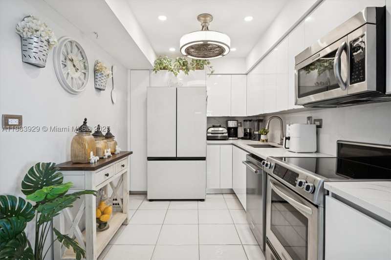 2 bedroom Condominium at 20355 NE 34th Ct 2326, Delvista Towers Condo, Aventura — photo 1