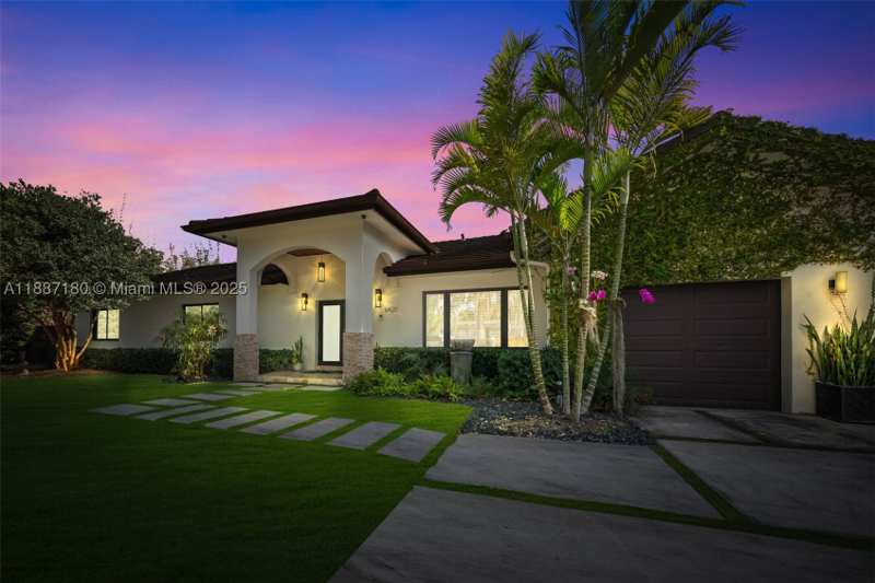 3 bedroom SingleFamilyResidence at 6420 SW 63rd Ter, Twin Lake Manor Sub, South Miami — photo 1