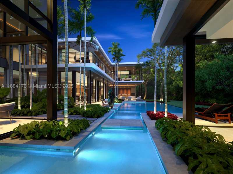 9 bedroom SingleFamilyResidence at 1725 S Bayshore Dr, Silver Bluff, Miami — photo 1
