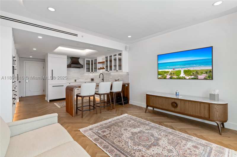 1 bedroom Condominium at 3350 SW 27th Ave 1503, The Executive Residences, Coconut Grove — photo 1