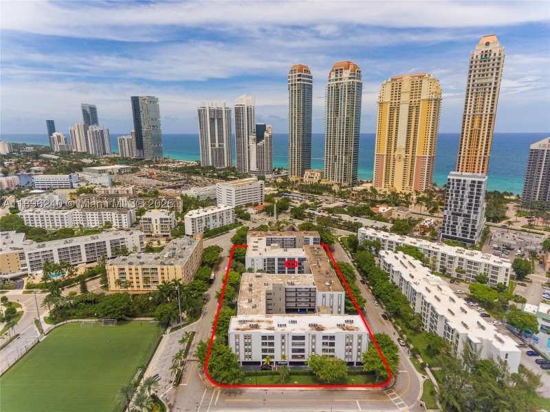2 bedroom Condominium at 201 178th Dr 426, Le Cartier Condo, Sunny Isles Beach — photo 1