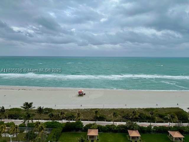 2 bedroom Condominium at 2625 Collins Ave 1507, Oceanfront Plaza Condo, Miami Beach — photo 1