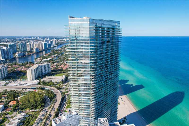2 bedroom Condominium at 18975 Collins Ave 4605, 18975 Collins Condo, Sunny Isles Beach — photo 1