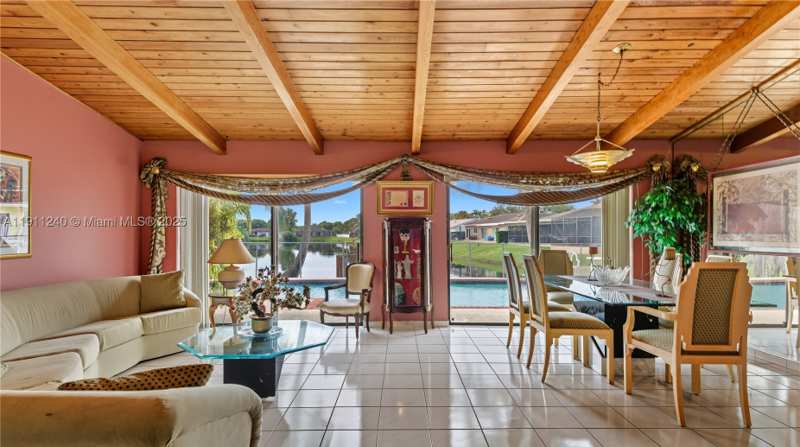 4 bedroom SingleFamilyResidence at 14604 SW 60th Ter, Rustic Lakes, Miami — photo 1