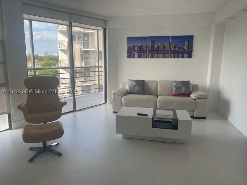 2 bedroom Condominium at 20400 W Country Club Dr 615, Biscaya IV Condo, Aventura — photo 1