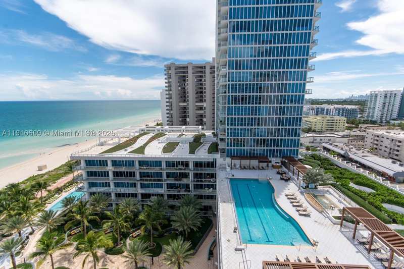 2 bedroom Condominium at 6801 Collins Ave Ph06, Central Carillon Beach Co, Miami Beach — photo 1
