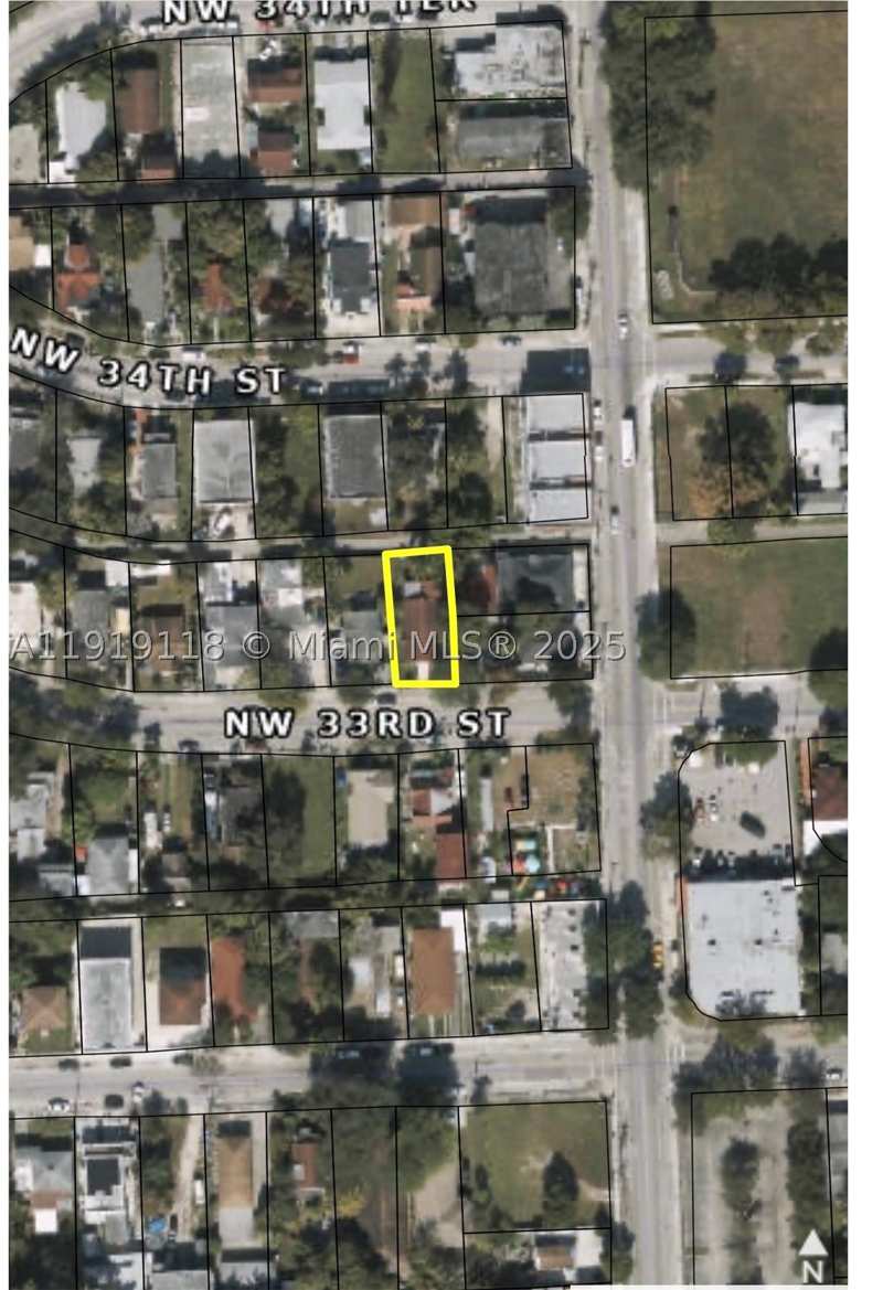 3 bedroom SingleFamilyResidence at 221 NW 33rd St, Wynd Wood Park, Miami — photo 1