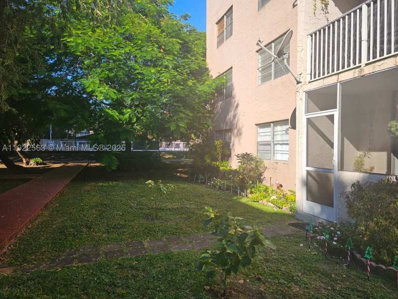2 bedroom Condominium at 8411 NW 8th St 111, Summit Chase Condo, Miami — photo 1