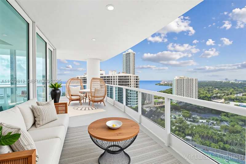 2 bedroom Condominium at 2127 Brickell Ave 3005, Bristol Tower Condo, Miami — photo 1