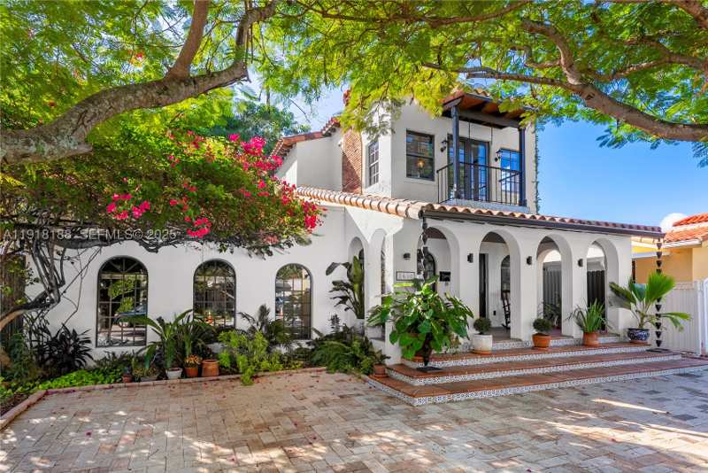 3 bedroom SingleFamilyResidence at 1650 SW 16th St, Seville, Miami — photo 1