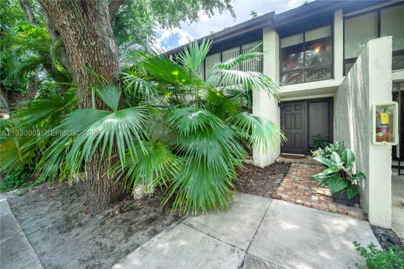 3 bedroom Condominium at 19212 NE 25th Ave 283D, Riverwood Sec 3, Miami — photo 1