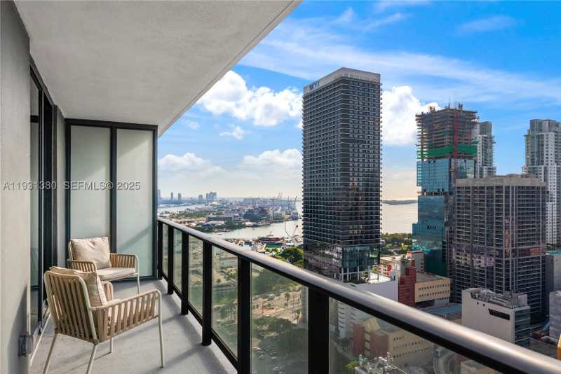 1 bedroom Condominium at 159 NE 6th St 2608, Natiivo | Gale Miami, Miami — photo 1