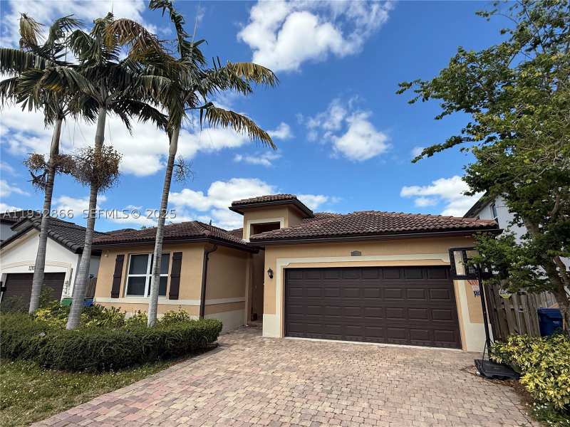 4 bedroom SingleFamilyResidence at 12071 SW 253rd St, Hemingway Point, Homestead — photo 1