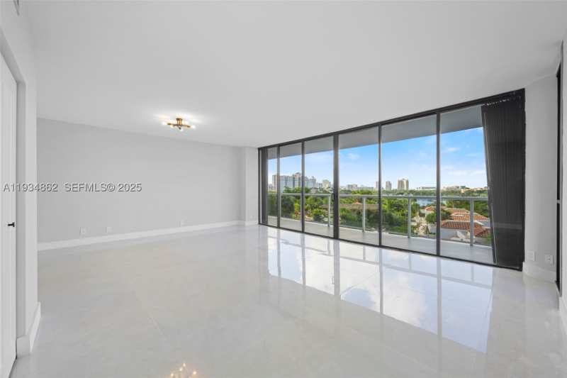 3 bedroom Condominium at 20281 E Country Club Dr 501, Hamptons West Condo, Aventura — photo 1