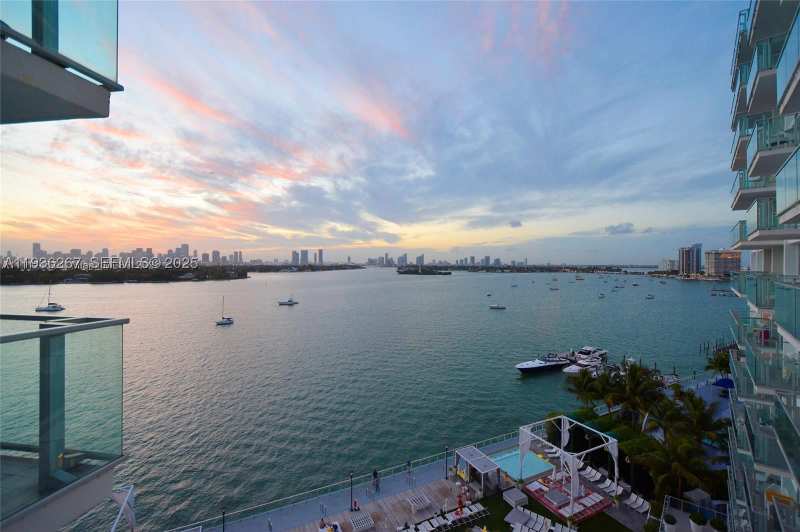 1 bedroom Condominium at 1100 West Ave 1220, 1100 West Condo, Miami Beach — photo 1