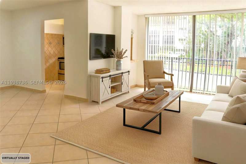 1 bedroom Condominium at 16919 N Bay Rd 118, Plaza Of Americas Condo P, Sunny Isles Beach — photo 1
