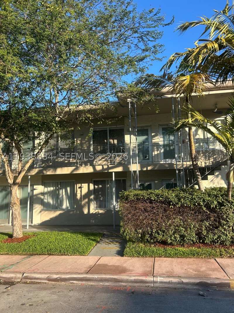 1 bedroom Condominium at 801 15th St 202, Elisa Condo, Miami Beach — photo 1