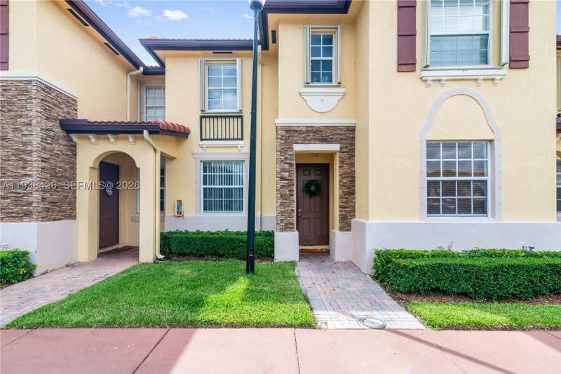 2 bedroom Townhouse at 1420 NE 33rd Ave 105-15, Villas At Carmel Condo No, Homestead — photo 1