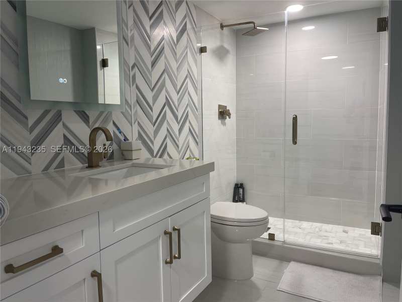 2 bedroom Condominium at 2555 Collins Ave 1409, Club Atlantis Condo, Miami Beach — photo 1