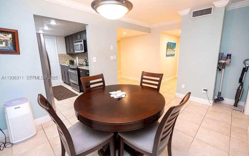2 bedroom Condominium at 8600 SW 109th Ave 4-114, Courtyards At Kendall Con, Miami — photo 1