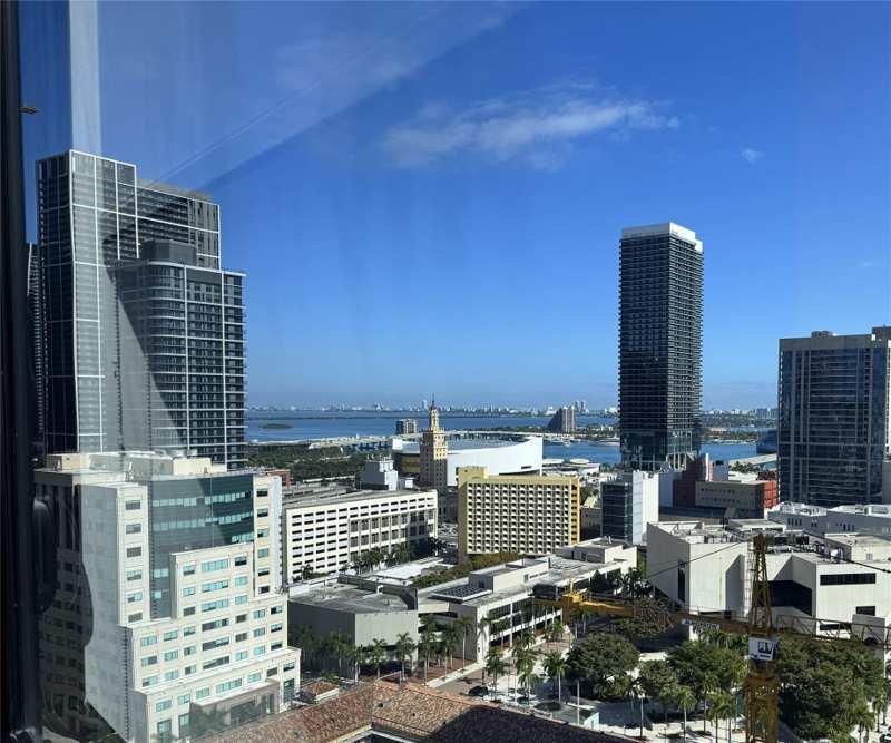1 bedroom Condominium at 225 N Miami Avenue 2507, District 225, Miami — photo 1