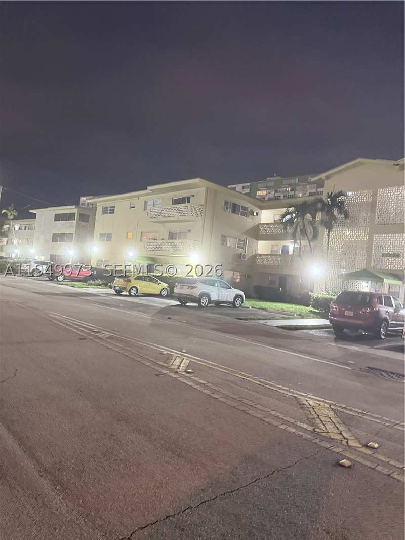 3 bedroom Condominium at 11930 NE 19th Dr 28, Sans Souci Condo, North Miami — photo 1