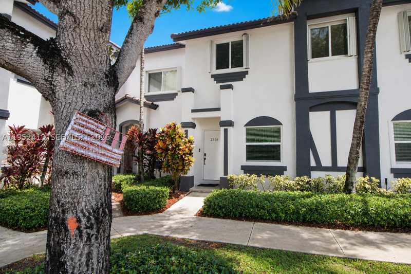 3 bedroom Townhouse at 2306 SE 23rd Rd 2306, Towngate Condo Six, Homestead — photo 1