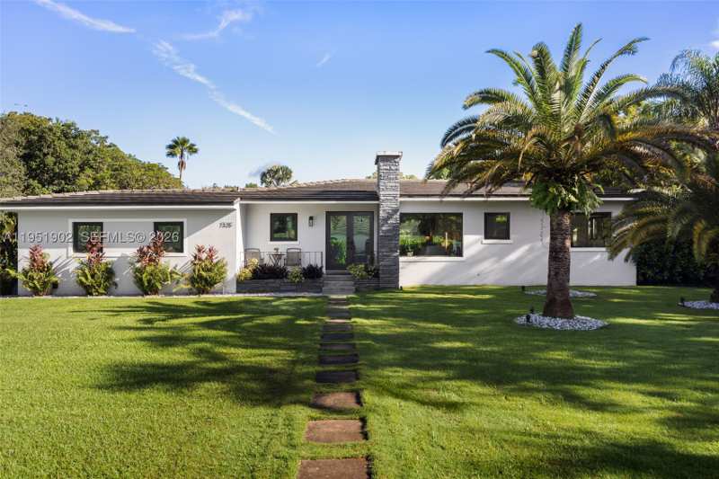 4 bedroom SingleFamilyResidence at 7325 SW 102nd St, Flagler Groves Estates SE, Pinecrest — photo 1