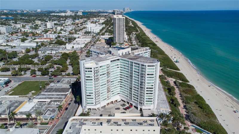 1 bedroom Condominium at 7135 Collins Ave 722, Burleigh House Condo, Miami Beach — photo 1