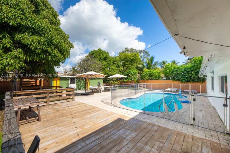 4 bedroom SingleFamilyResidence at 1765 NE 145th St, Arch Creek Estates, Miami — photo 1