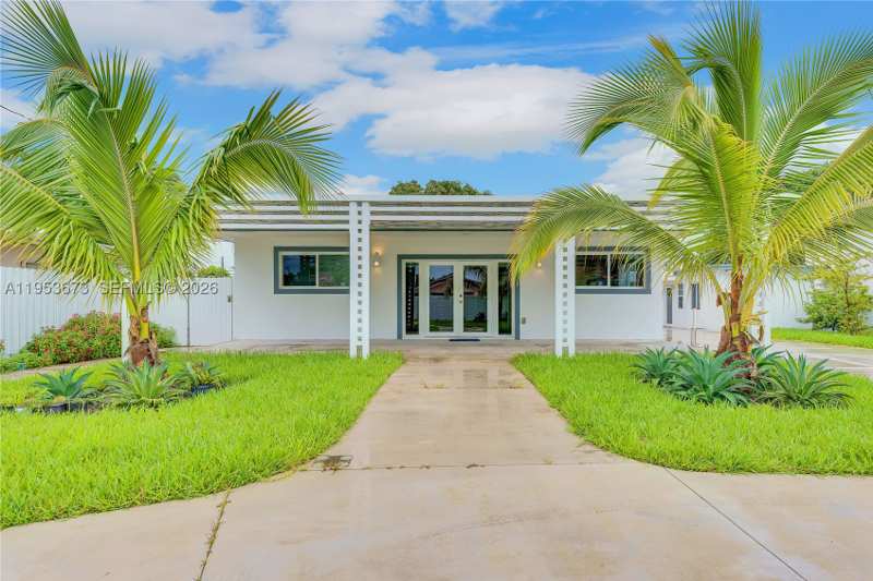 4 bedroom SingleFamilyResidence at 2247 NW 2nd St, Glenroyal Sub, Miami — photo 1