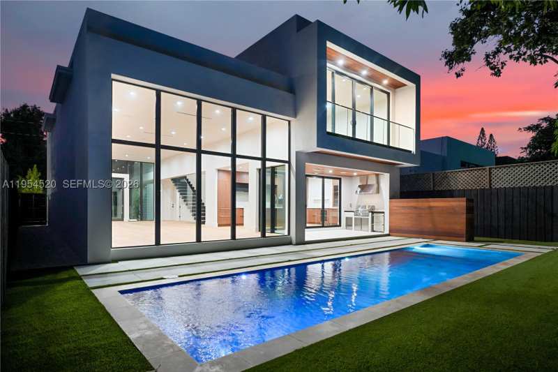 5 bedroom SingleFamilyResidence at 229 NW 42nd St, Columbia Park Corr Pl, Miami — photo 1