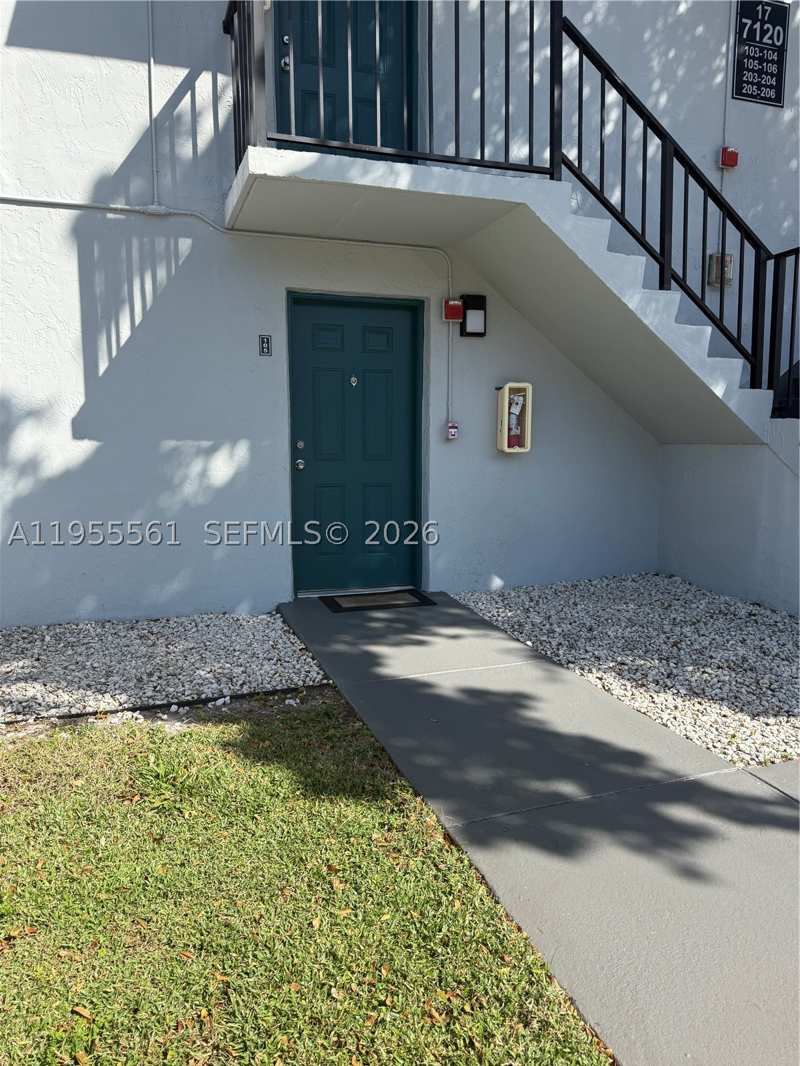 2 bedroom Condominium at 7120 NW 179th St 105, Villa Bellini Condo, Hialeah — photo 1
