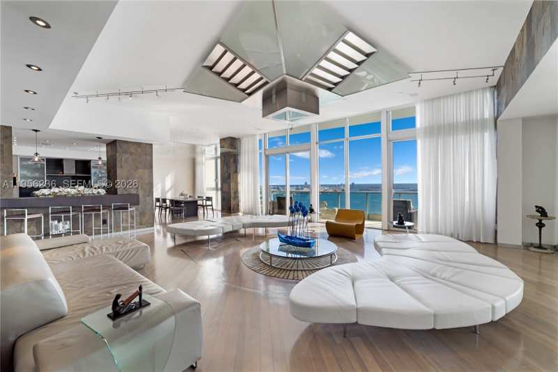 4 bedroom Condominium at 1331 Brickell Bay Dr Ph4605, Jade Residences At Bricke, Miami — photo 1