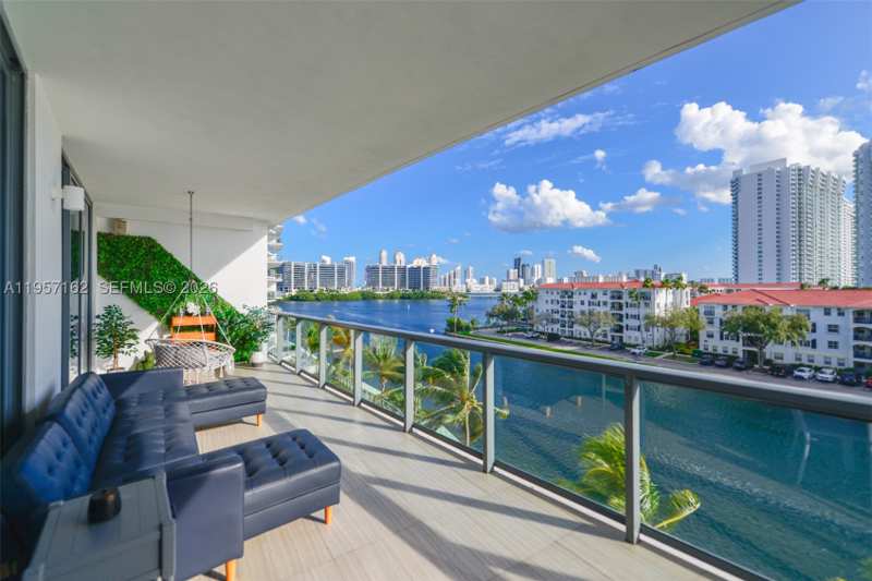 3 bedroom Condominium at 3250 NE 188th St 404, Echo Condo, Aventura — photo 1