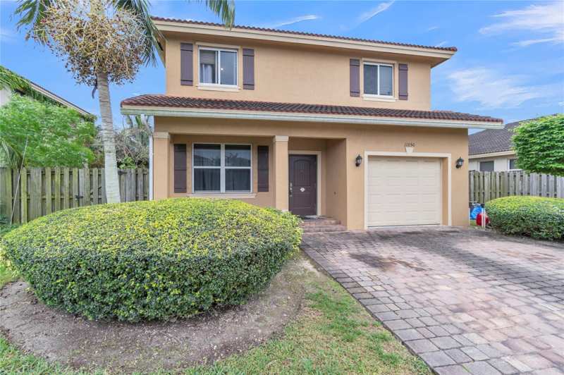 5 bedroom SingleFamilyResidence at 11050 SW 225th Terrace, Glenwood Park Estates, Miami — photo 1