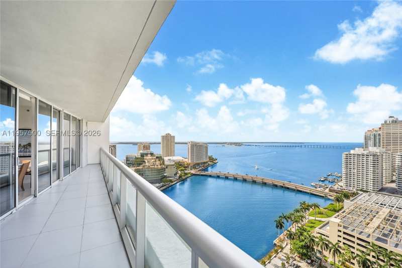 2 bedroom Condominium at 495 Brickell Ave 2303, Icon Brickell No Two, Miami — photo 1