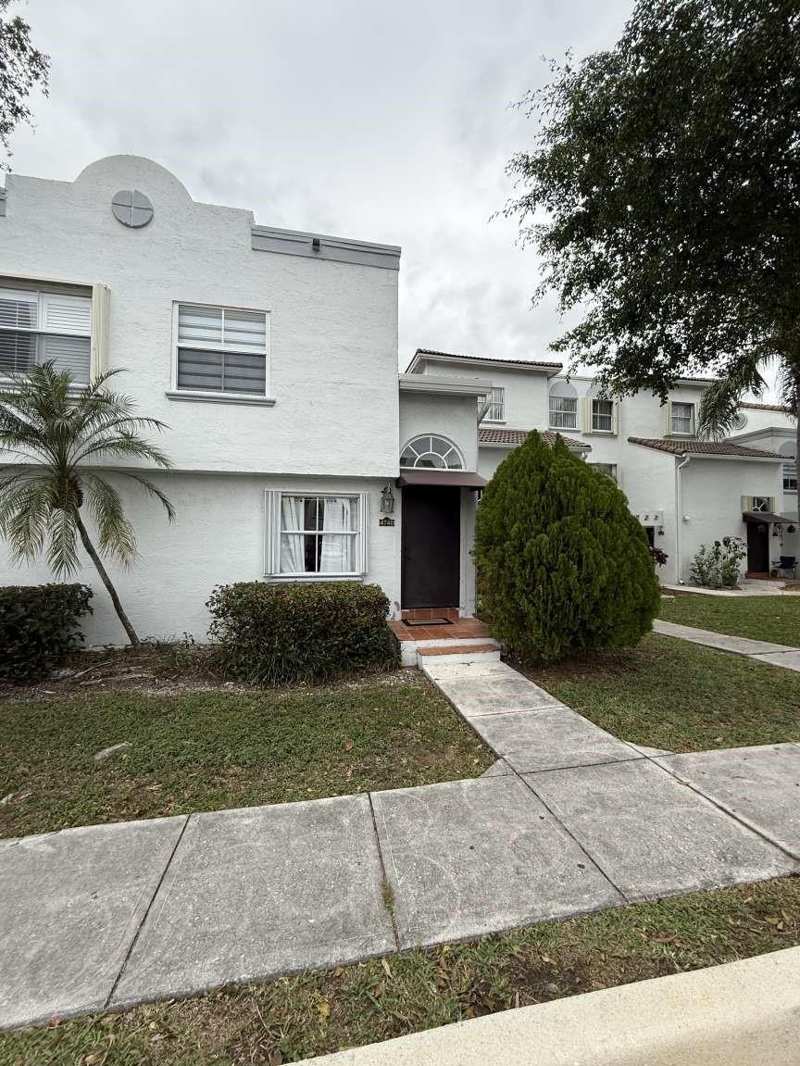 2 bedroom Condominium at 4740 NW 97th Place 227, The Greens At Doral Condo, Doral — photo 1