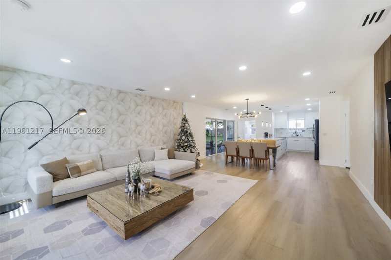 3 bedroom SingleFamilyResidence at 45 NE 124th Ter, Breezeswept Estates, North Miami — photo 1