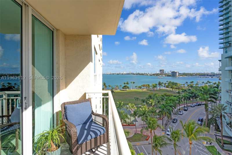2 bedroom Condominium at 2000 N Bayshore Dr 909, Cite Condo, Miami — photo 1