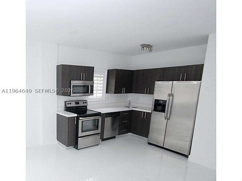 2 bedroom Condominium at 1255 Pennsylvania Av 102, The Roosevelt, Miami Beach — photo 1