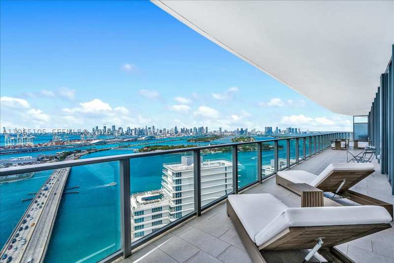 3 bedroom Condominium at 501 West Ave 3102, Five Park Condo, Miami Beach — photo 1