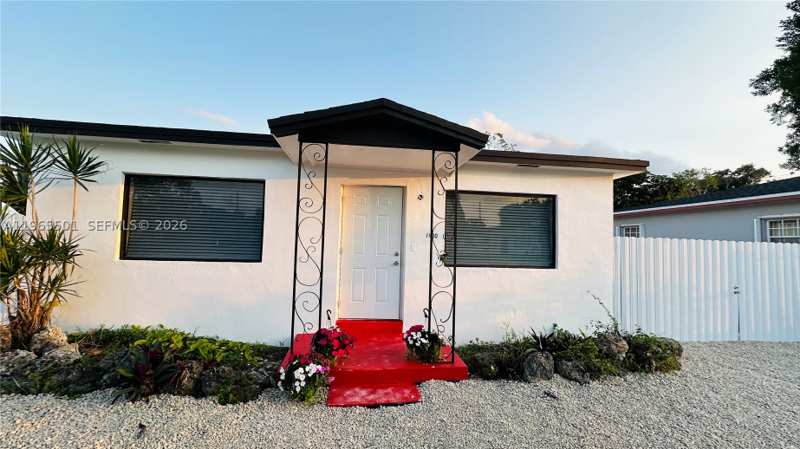 3 bedroom SingleFamilyResidence at 1100 NW 75th St, Stephen Manor, Miami — photo 1