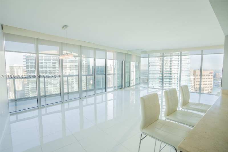 2 bedroom Condominium at 465 Brickell Ave 4802, Iconbrickell Condo No 1, Miami — photo 1