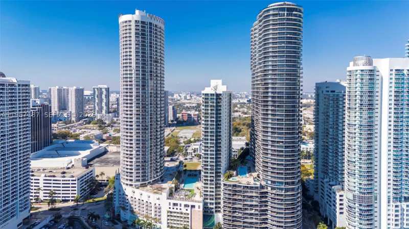 0 bedroom Condominium at 1750 N Bayshore Dr 4507, Opera Tower Condo, Miami — photo 1