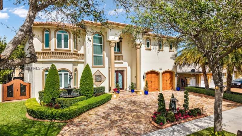 6 bedroom SingleFamilyResidence at 7851 NW 166th Ter, Primavera, Miami Lakes — photo 1