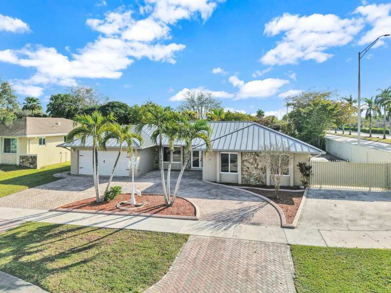 3 bedroom SingleFamilyResidence at 10321 SW 116th Avenue, Glen Cove Sec 3, Miami — photo 1