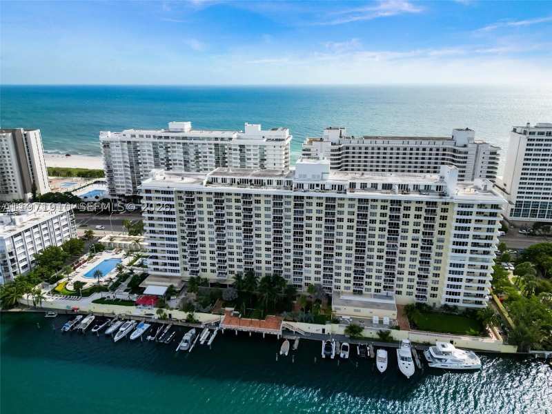 2 bedroom Condominium at 5600 Collins Ave 7Y, 5600 Condo, Miami Beach — photo 1